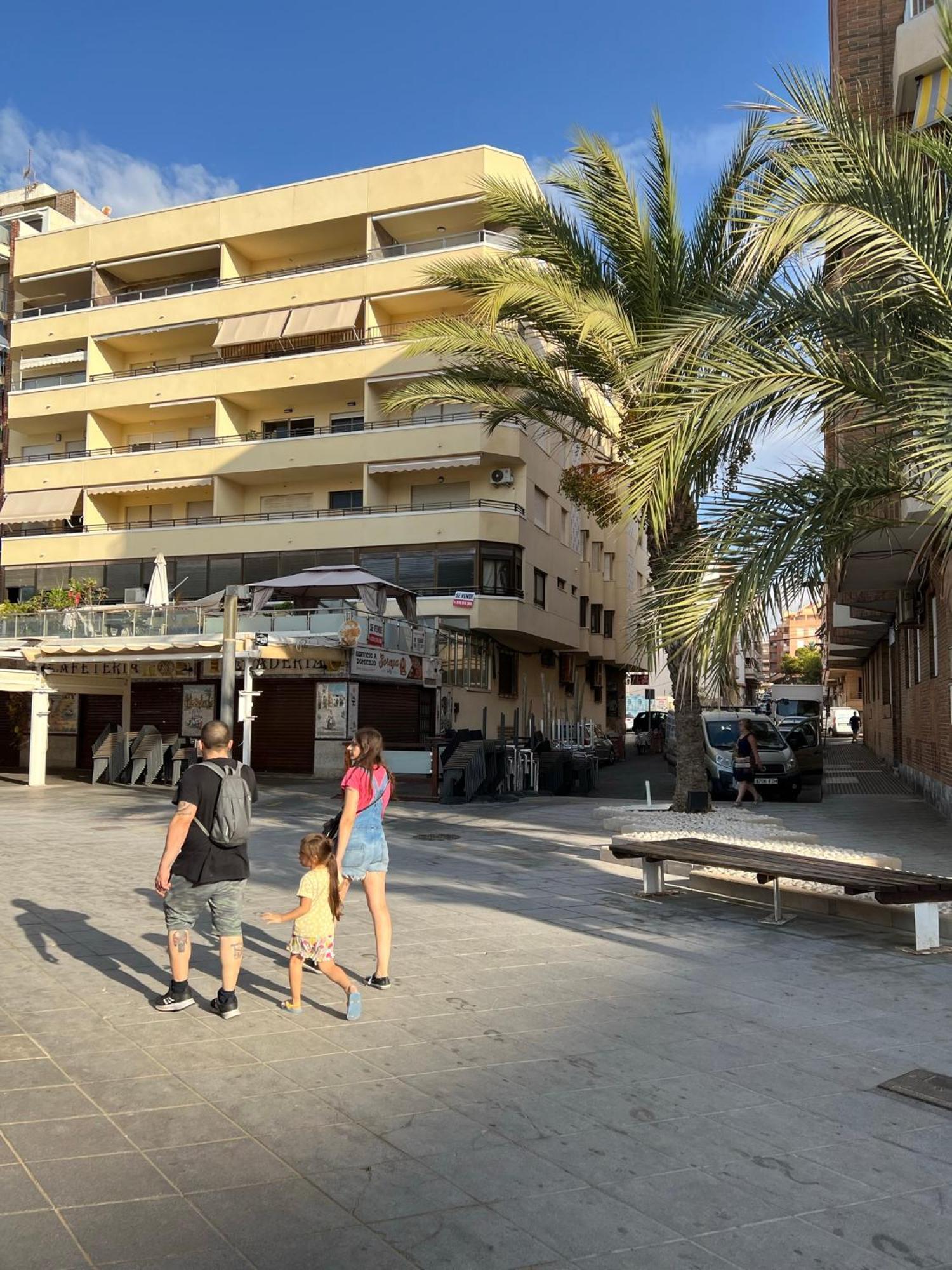 Beautiful Apartment Playa Del Cura Beach In Torrevieja Spain المظهر الخارجي الصورة